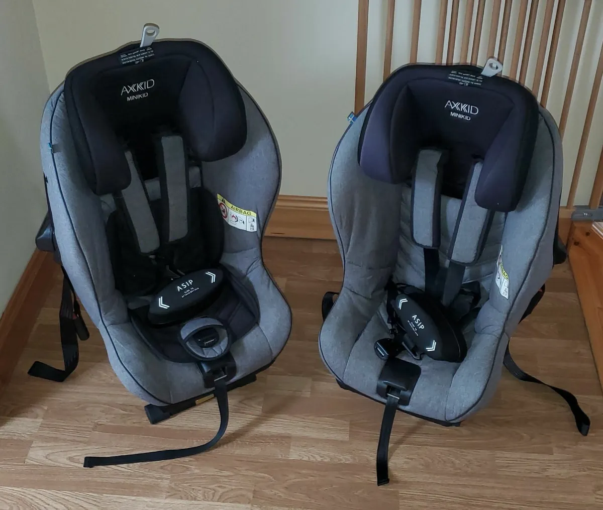 2 x AXKID Minikid - Image 1