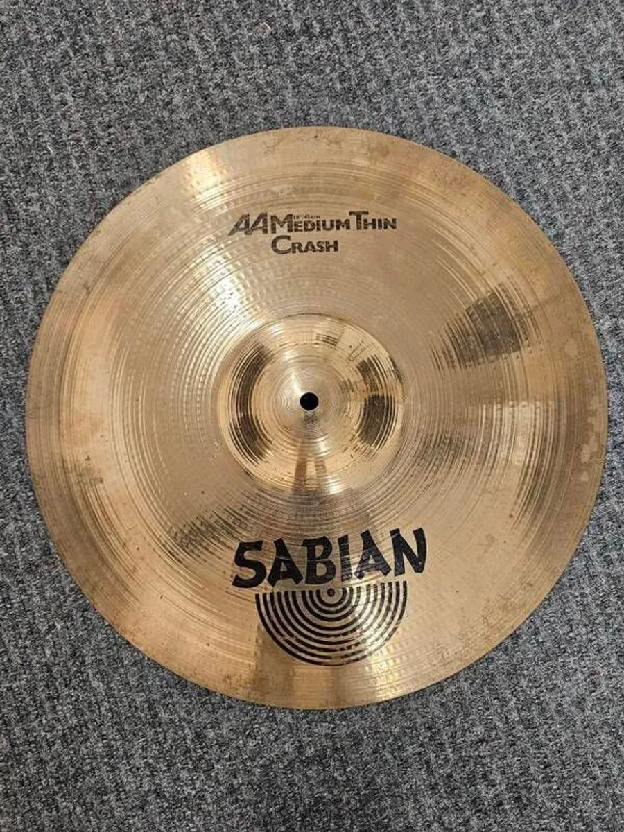 Sabian AA 18" medium thin crash cymbal - Image 2