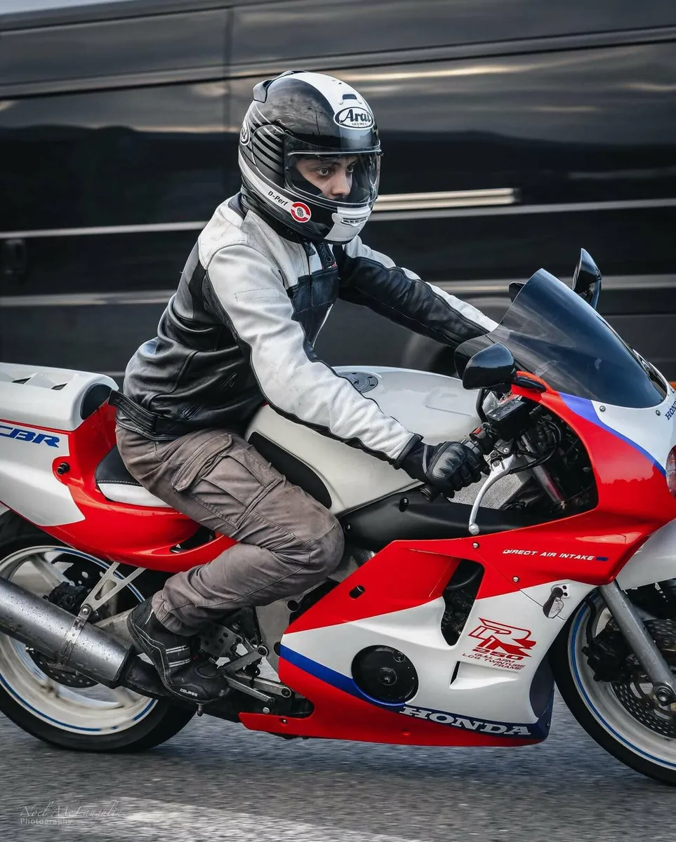 CBR250RR MC22 - Image 3