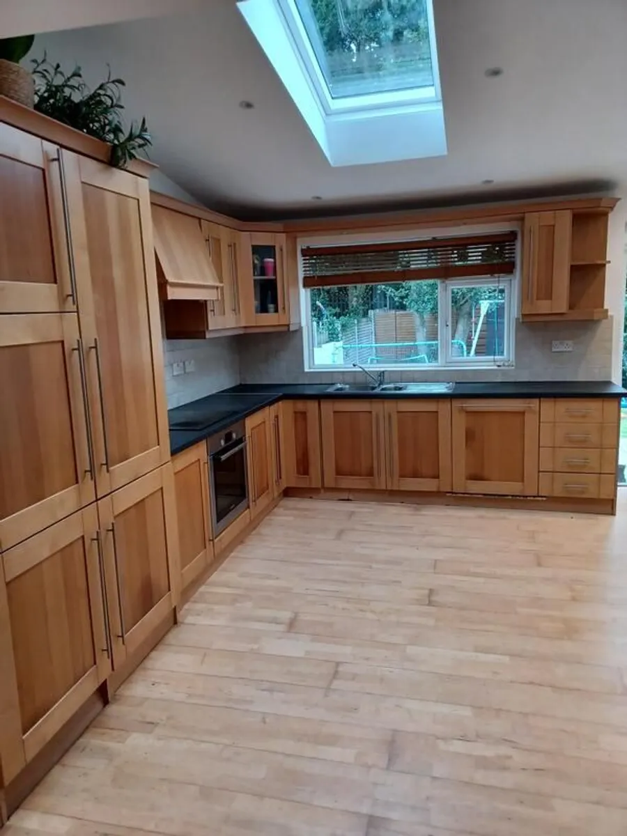 Complete kitchen - Image 1