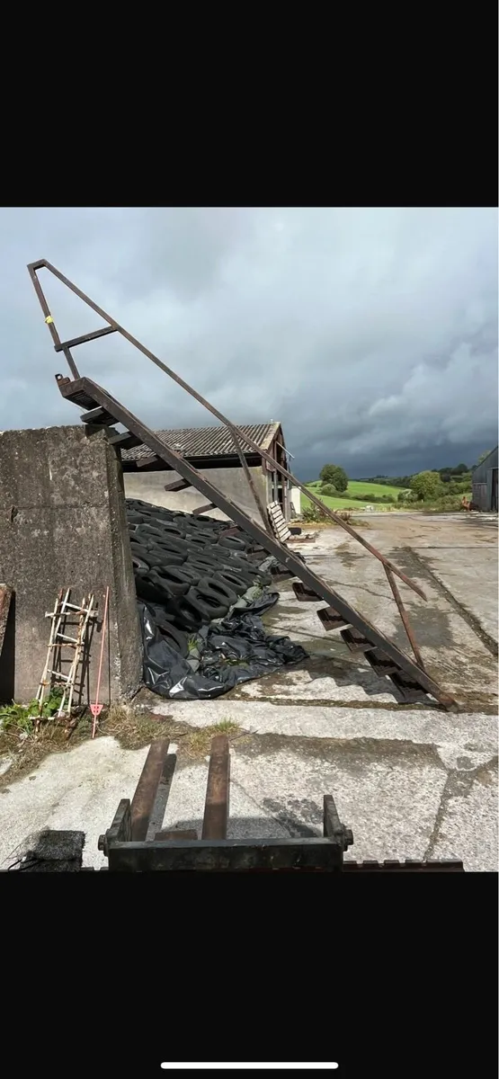 Steel stairs - Image 1
