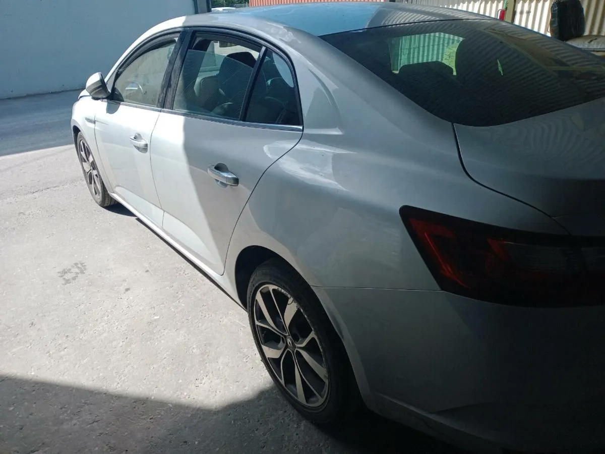 Renault Megane - Image 2