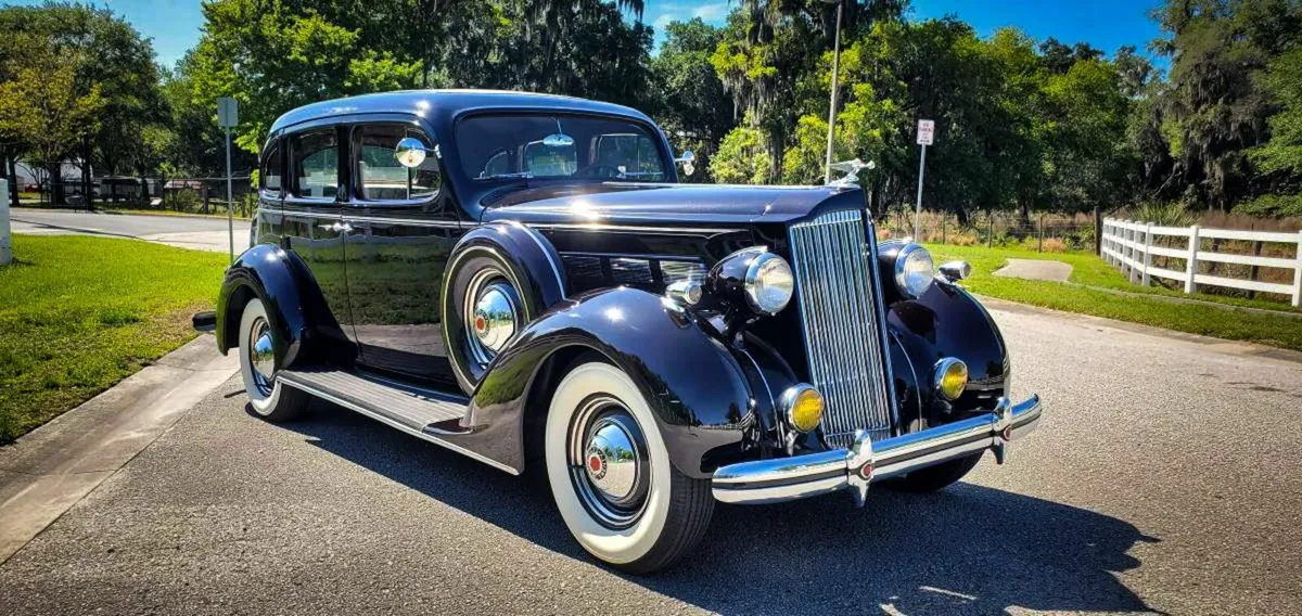 1937 Packard 120-C Touring Sedan - Image 2
