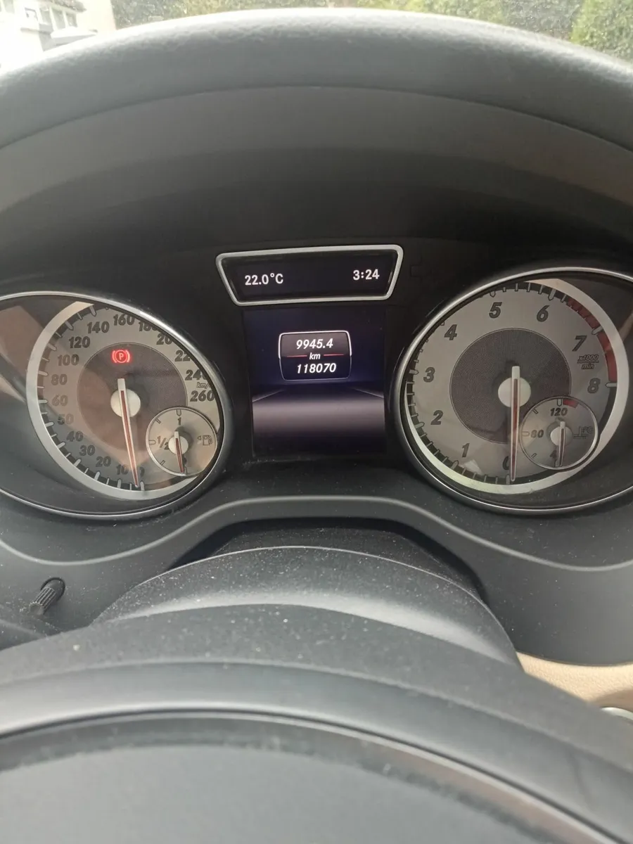Mercedes-Benz CLA 2015 - Image 3