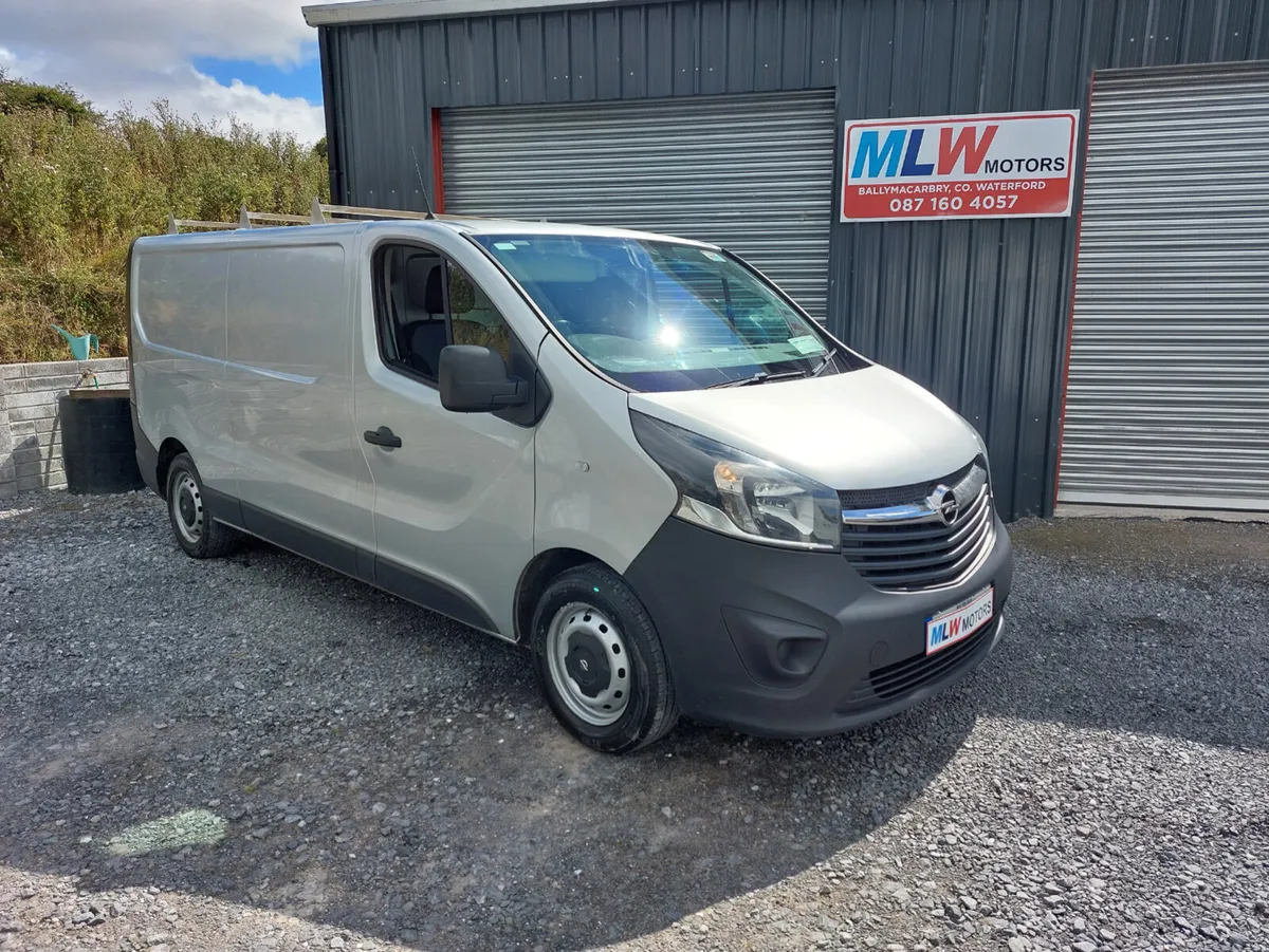 Opel Vivaro 2019 LWB Excellent Condition....No Vat - Image 2