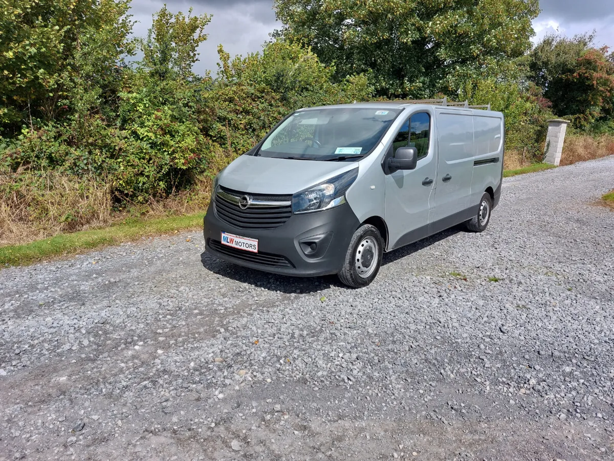 Opel Vivaro 2019 LWB Excellent Condition....No Vat - Image 3