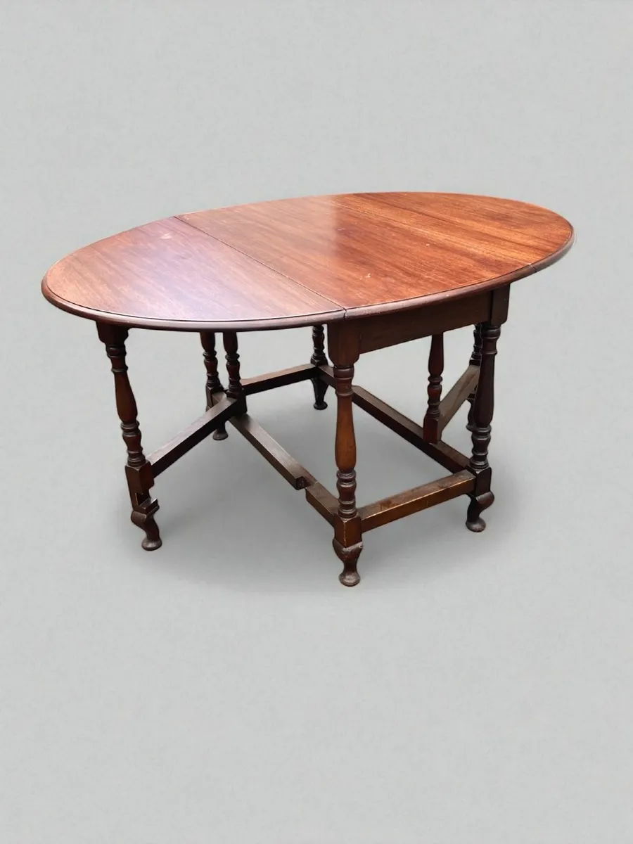 Dining Table - Drop Leaf - Gate Leg - Image 4
