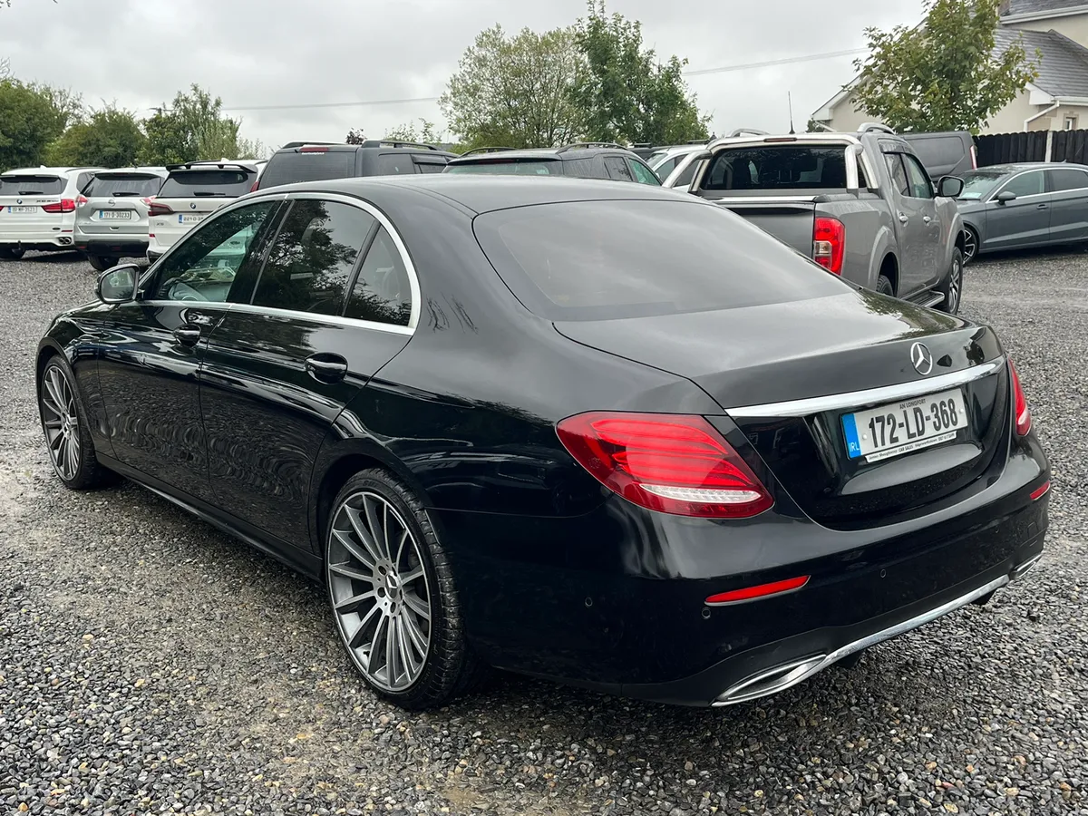 2017 MERCEDES-BENZ E220 AMG LINE - Image 4