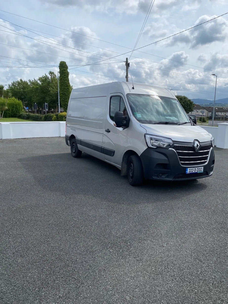 Renault Master 2022 - Image 1