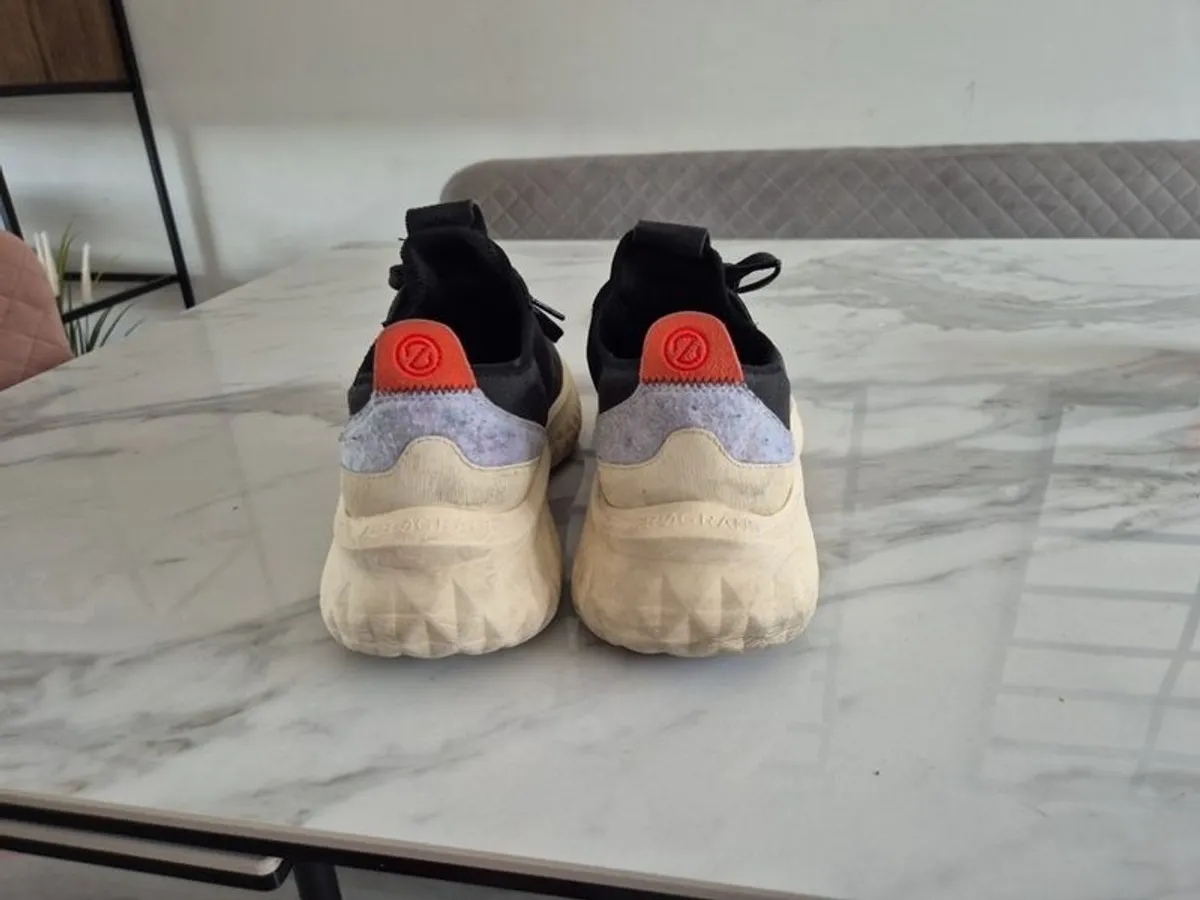 trainers/shoes - Image 4
