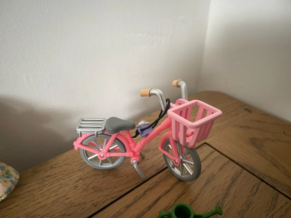 Sylvanian Family Accessories - Image 4