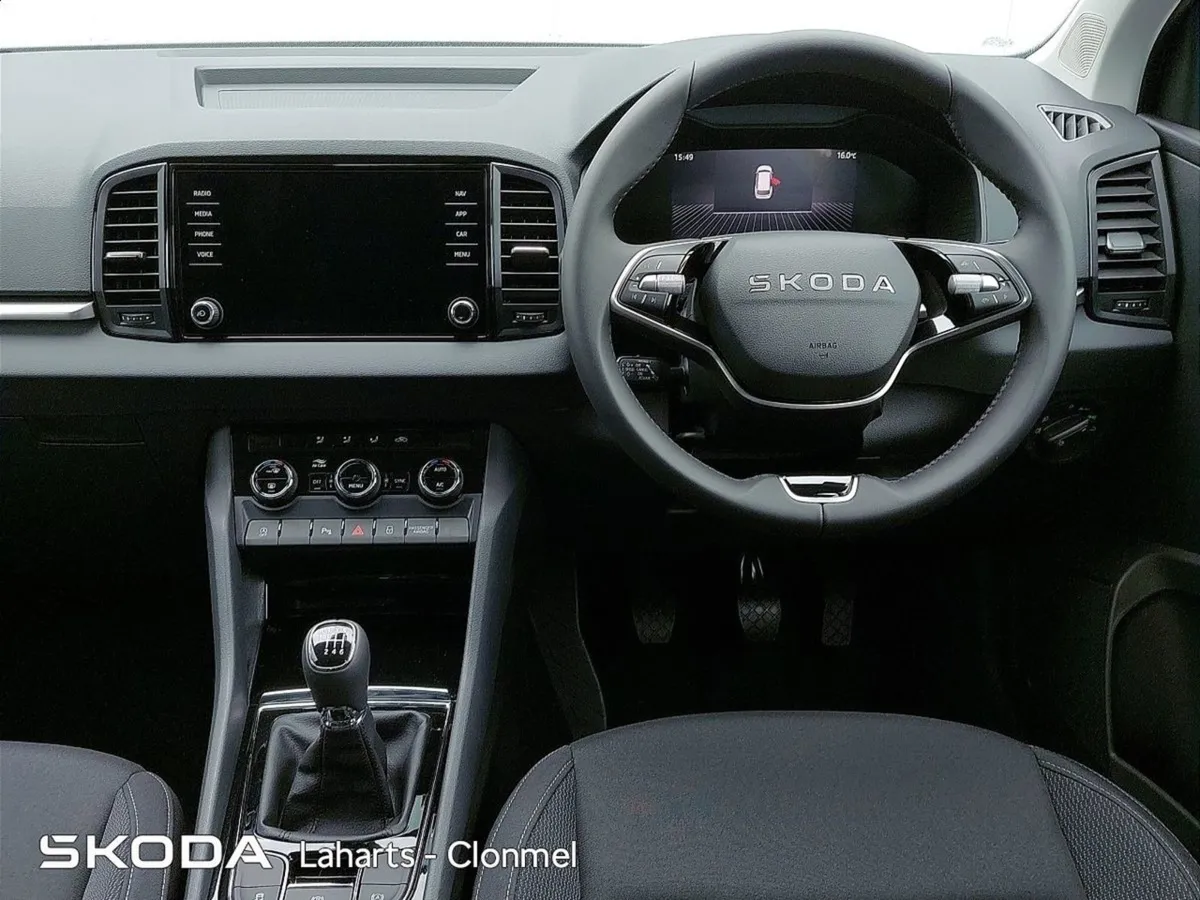 Skoda Karoq Selection 2.0tdi 115HP - Image 2