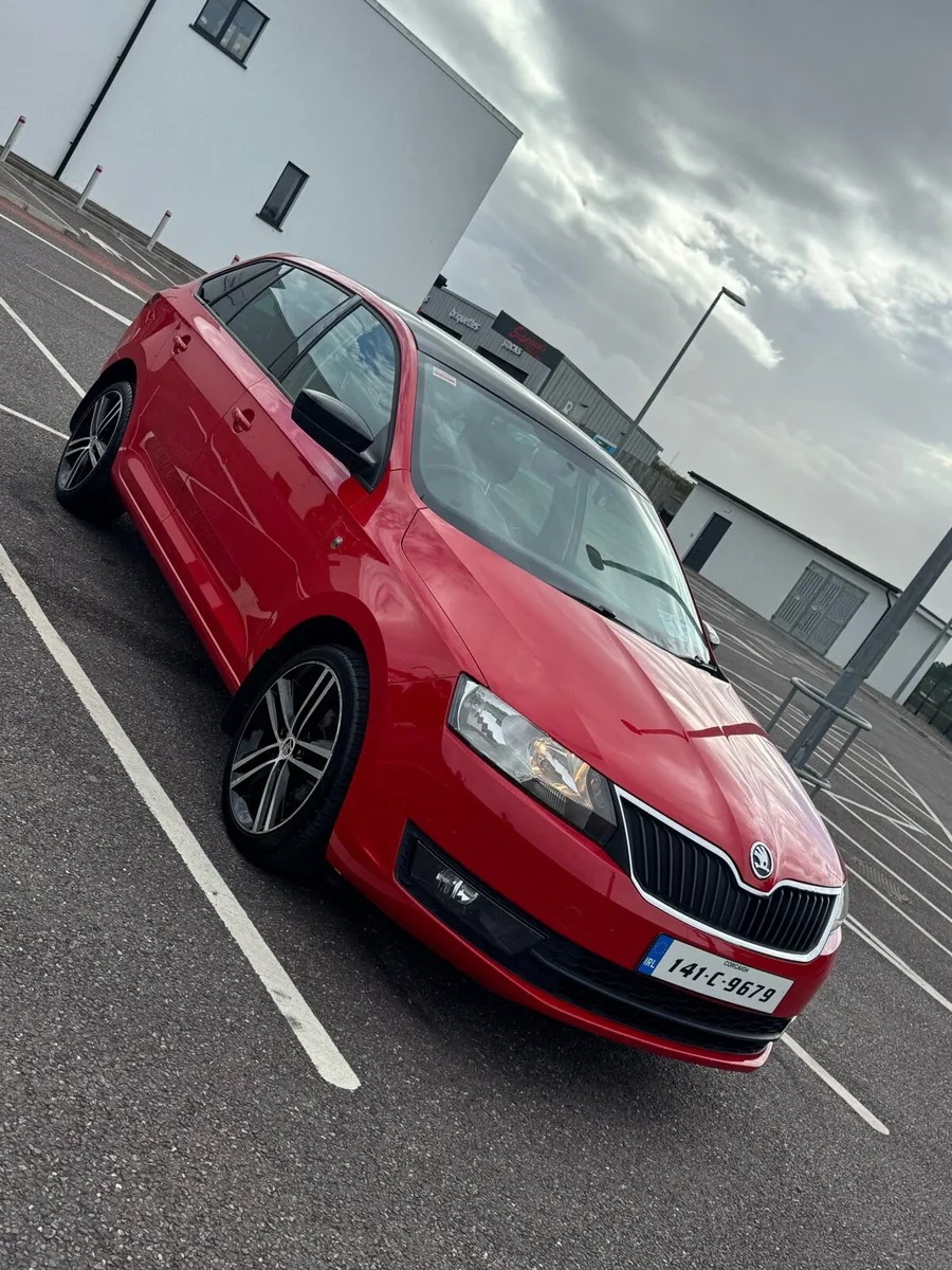 Skoda rapid 2014 1.6 diesel - Image 4