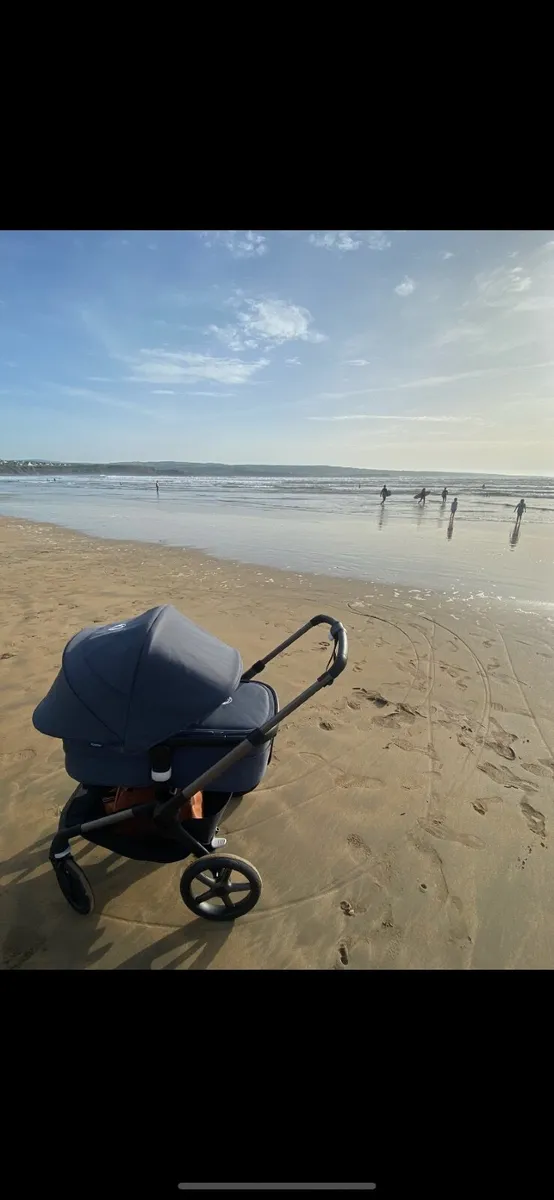 Bugaboo Fox 5 Travel System - Image 2