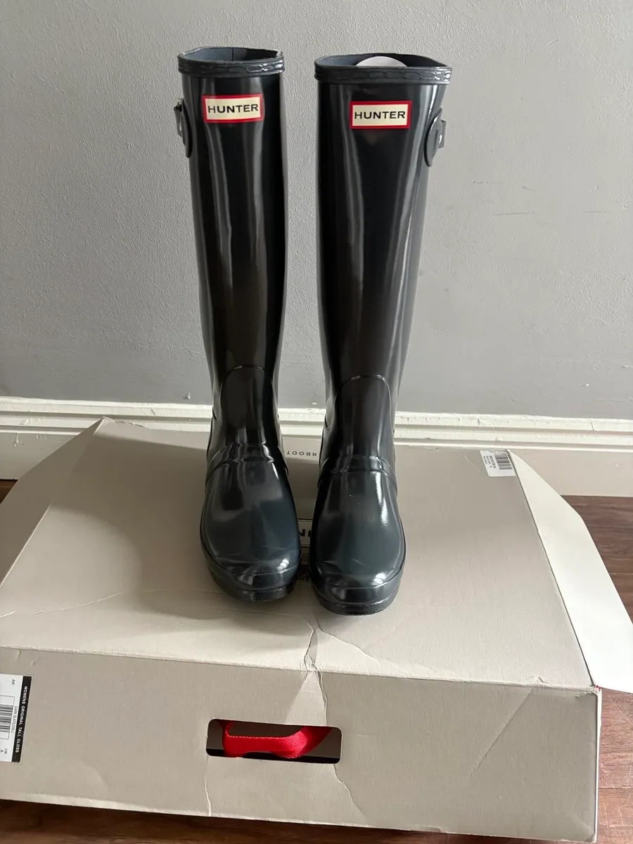 Hunter Wellies - Image 1