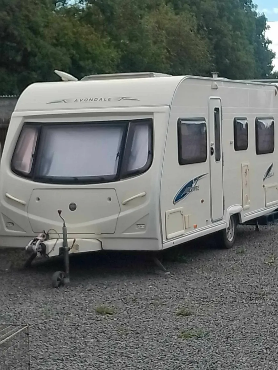 Avondale argente  2008 4 berth fixed bed - Image 1
