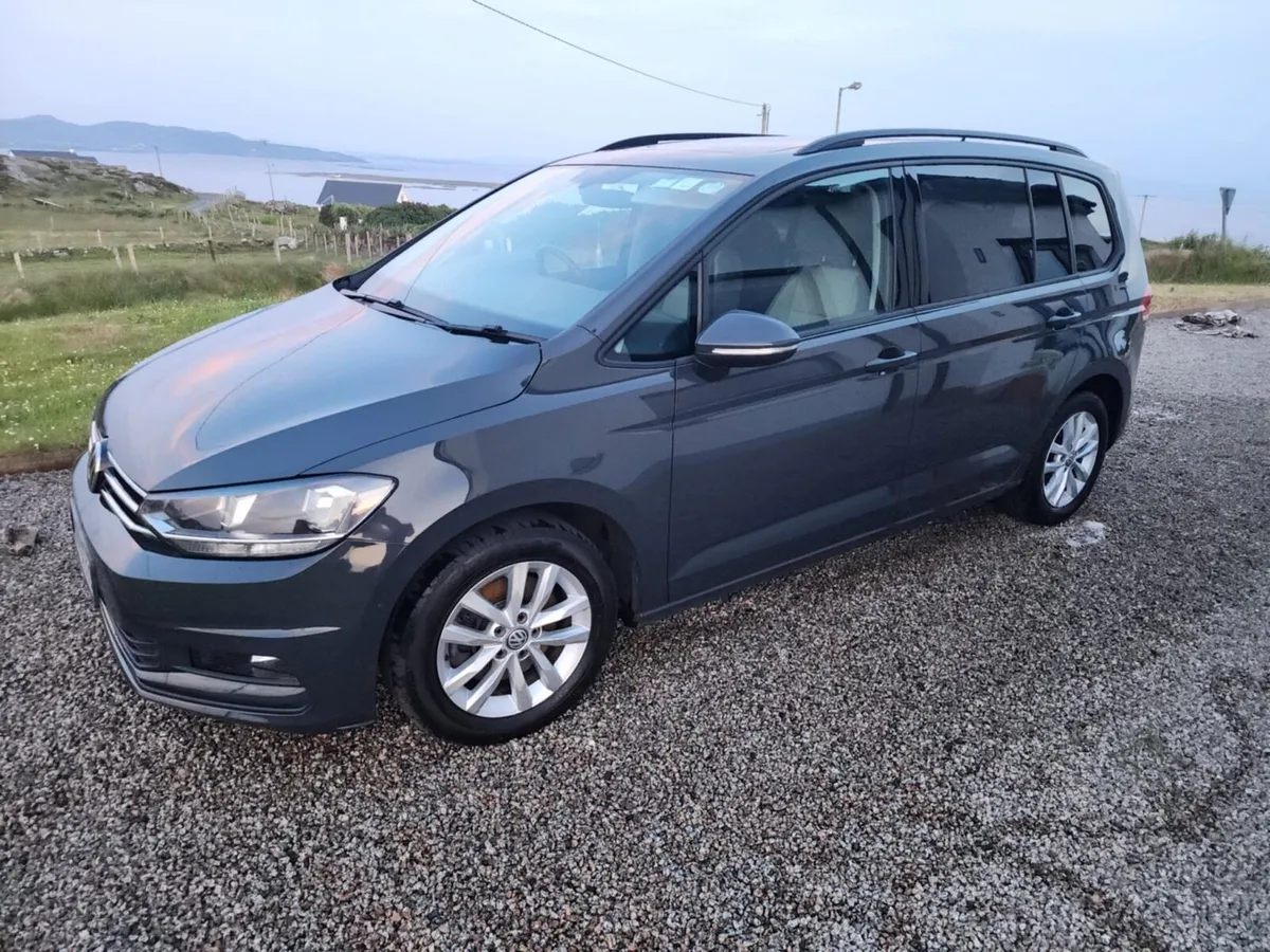 2018 Volkswagen Touran | 1.2 TSI | 7 Seater - Image 3