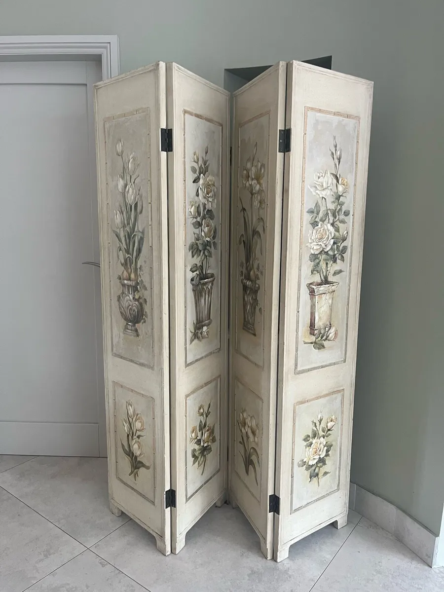 Room Divider/Screen - Image 1