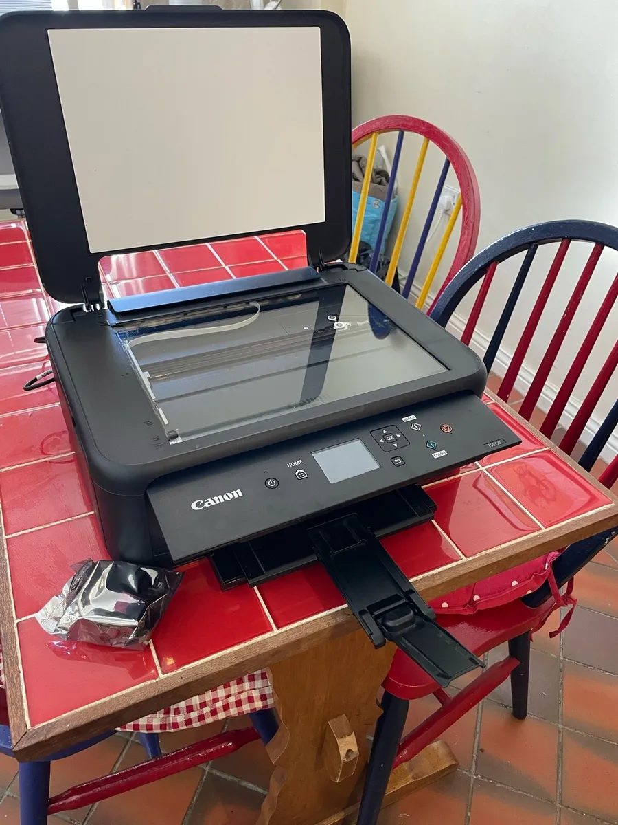Canon TS5150 Printer + 540 XL black ink - Image 4