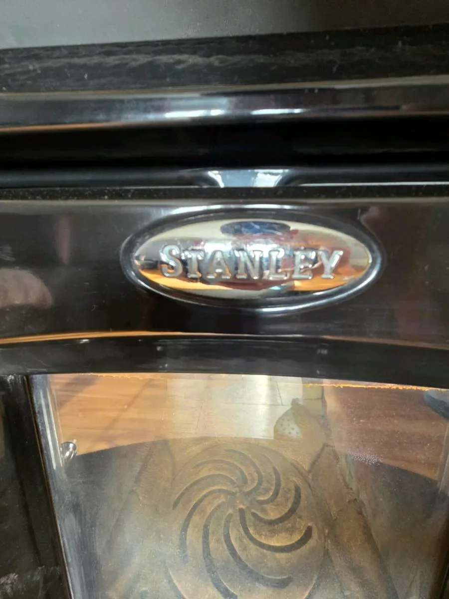 Stanley cara insert stove - Image 1