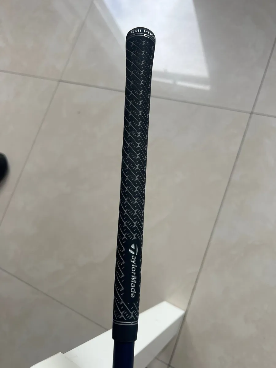 Taylormade QI35 Driver - Image 4
