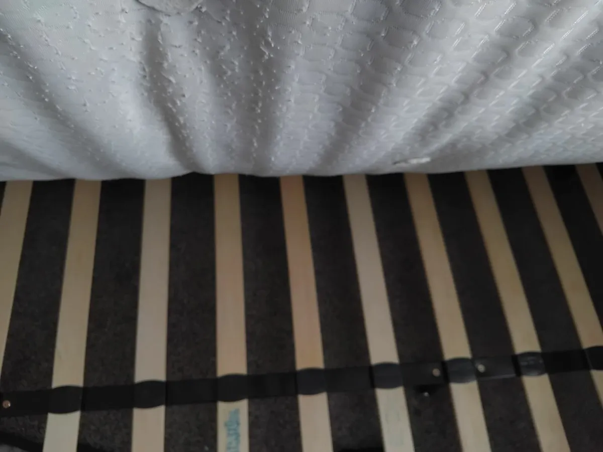 4ft Double Bed - Image 1