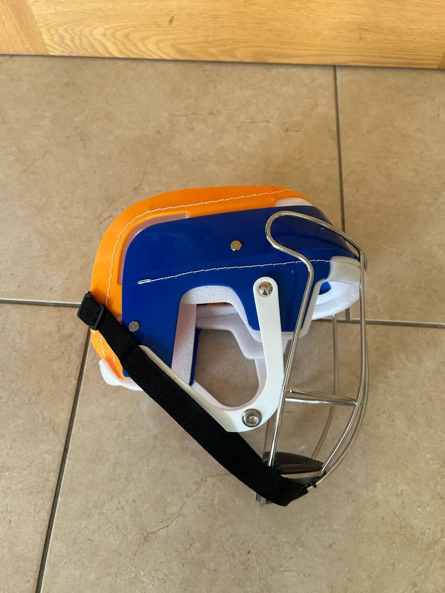 Hurling Helmet - Image 3