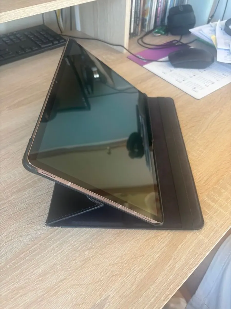 Samsung Galaxy Tab S7 Plus - Image 3