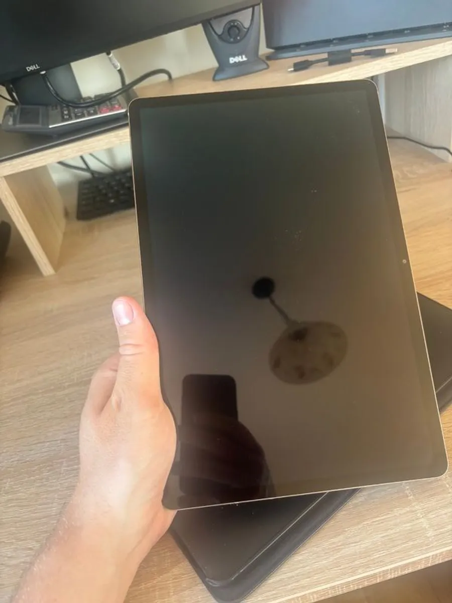 Samsung Galaxy Tab S7 Plus - Image 4