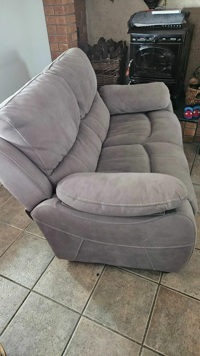 2 seater couch - Image 4