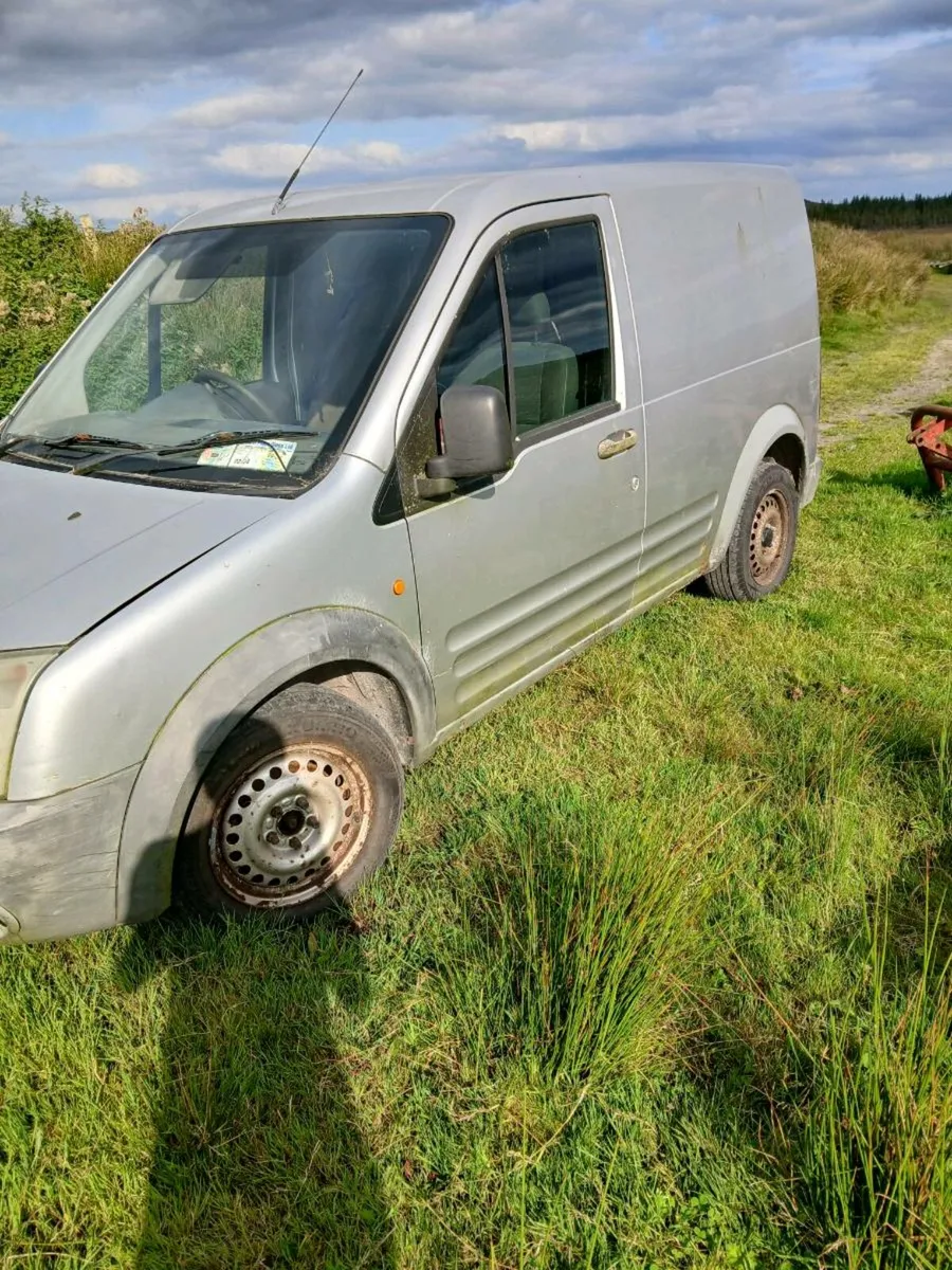 Van - Image 3