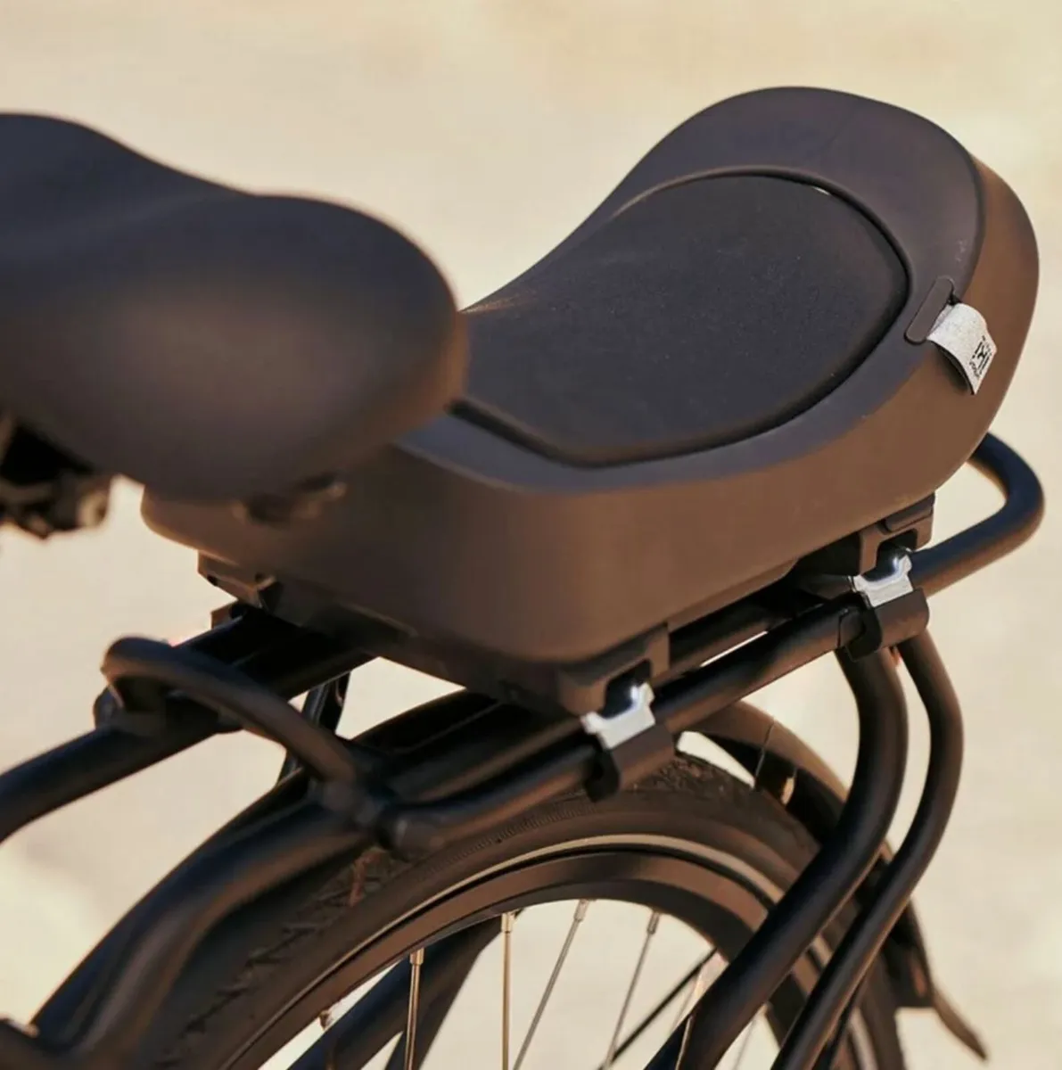Urban Iki Junior Child Bike Seat - Image 3