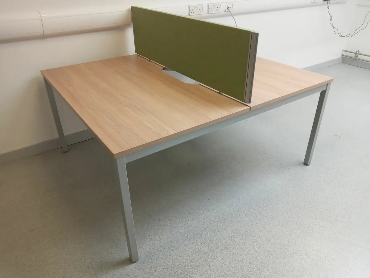 Delivery - Set of 2 Modular Desks with Dividers - Image 2