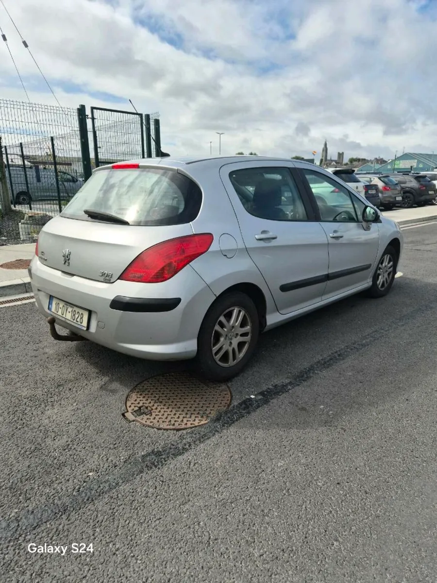Peugeot 308 Diesel  2010 - Image 3