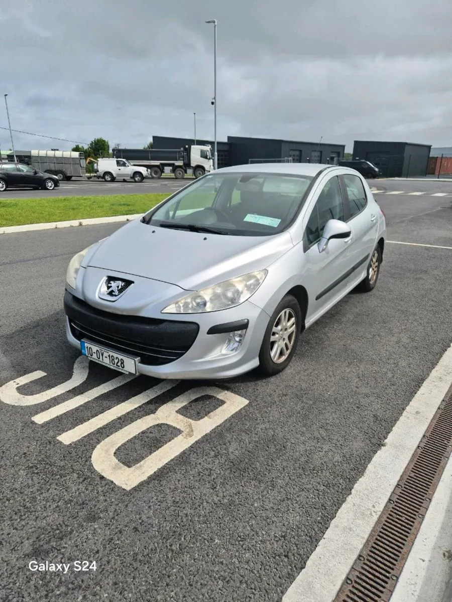 Peugeot 308 Diesel  2010 - Image 4