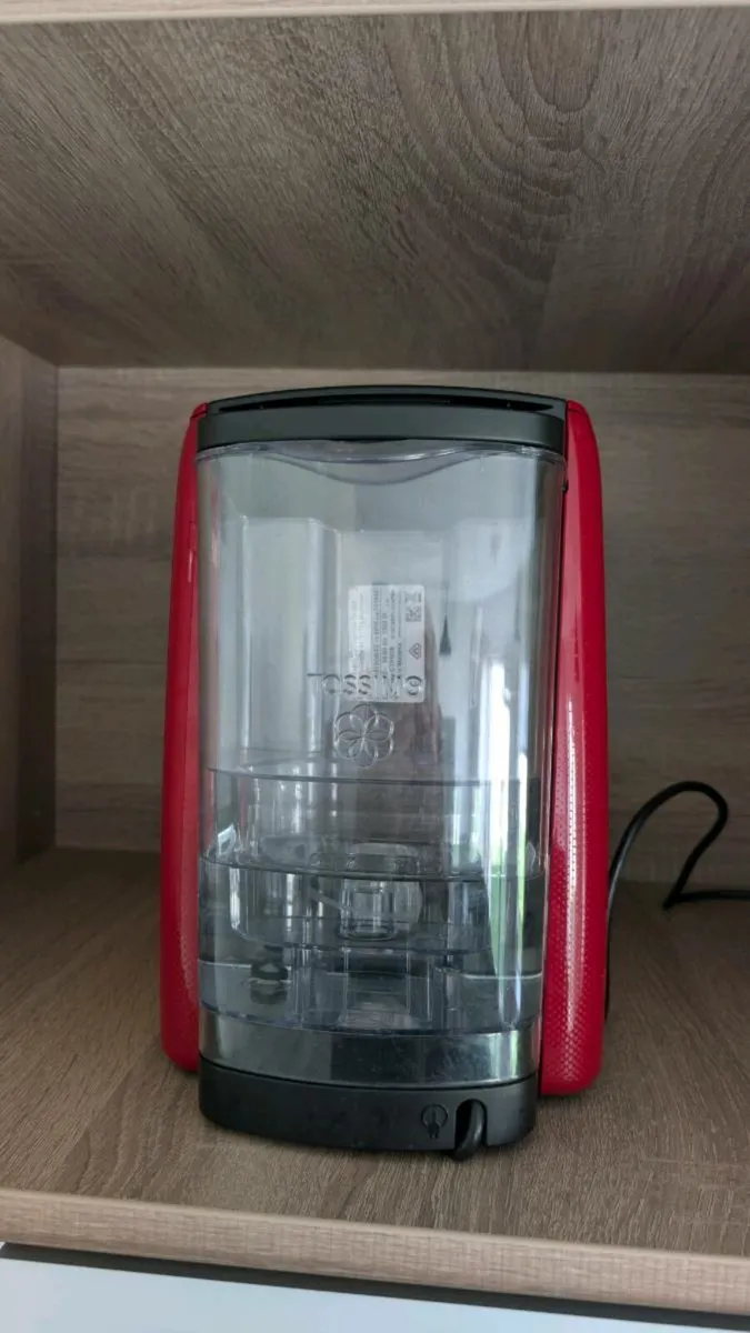 Bosch Tassimo Coffee Machine Red - Image 2