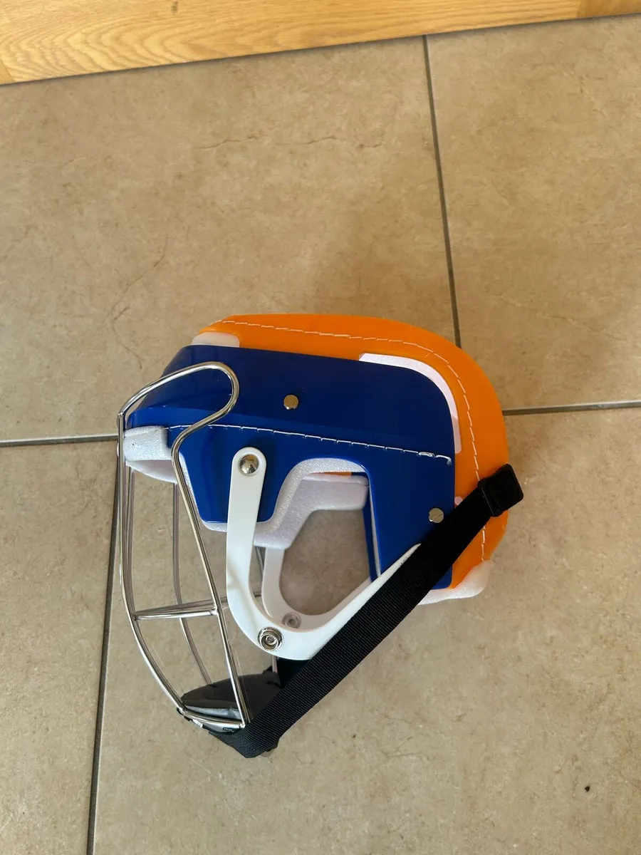 Hurling Helmet - Image 2