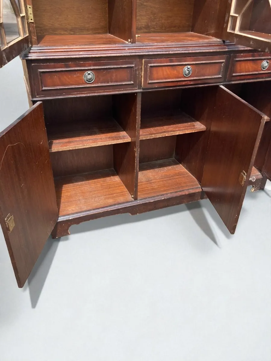 Bookcase - Large - Image 4