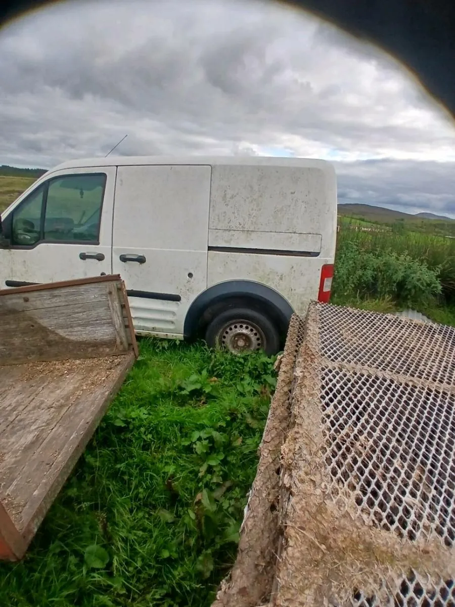 Van - Image 1