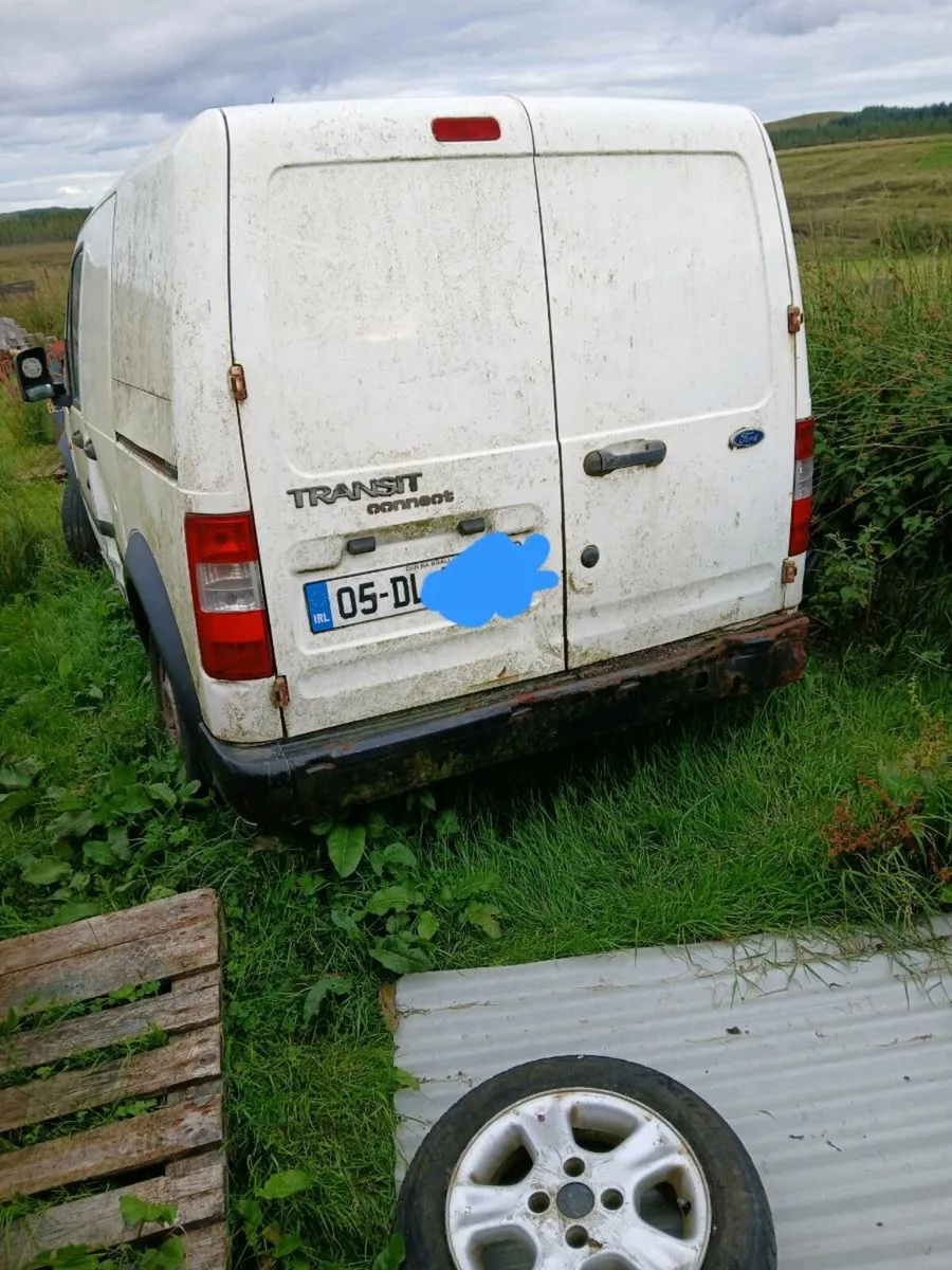 Van - Image 3