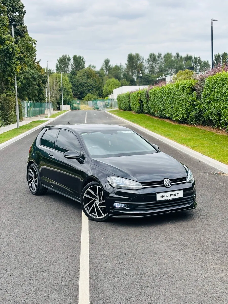 2019 Volkswagen Golf Van - Image 1