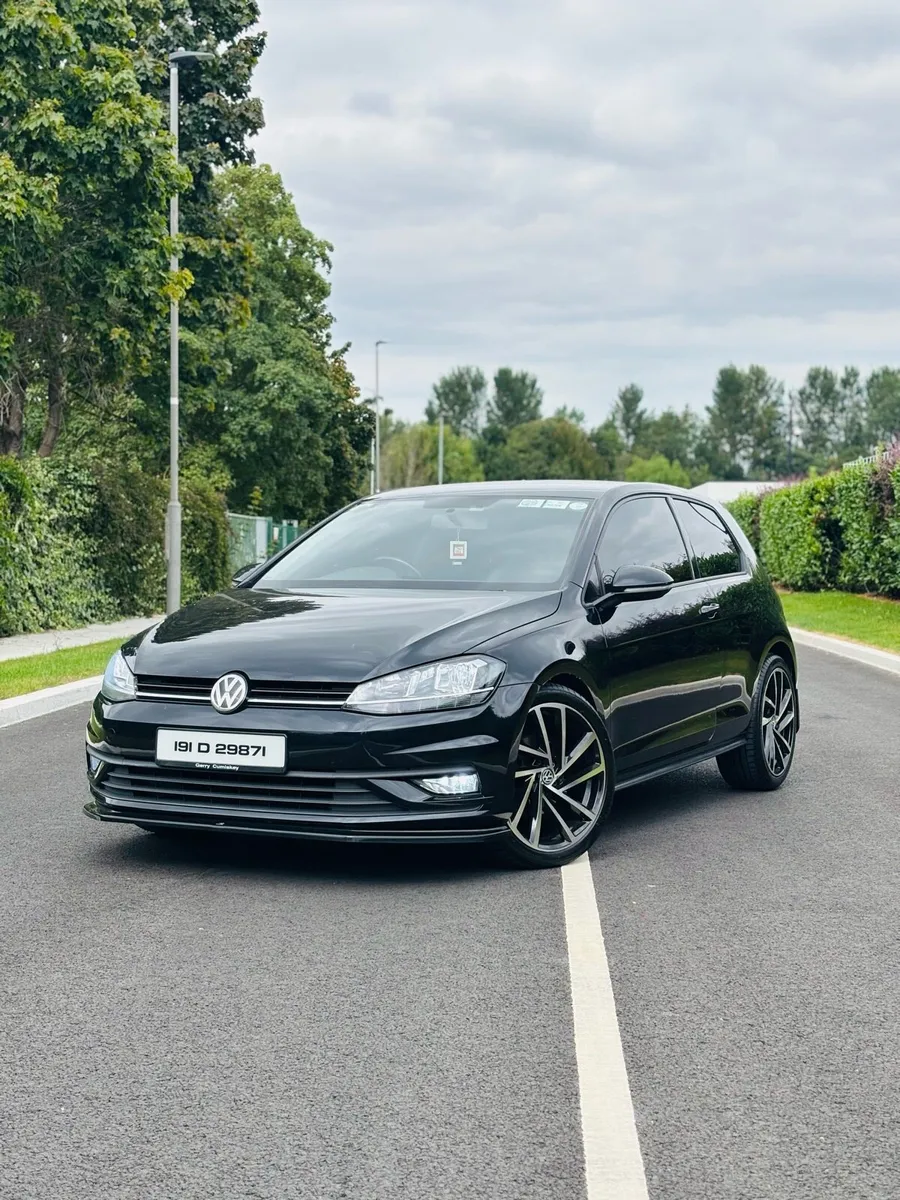 2019 Volkswagen Golf Van - Image 2