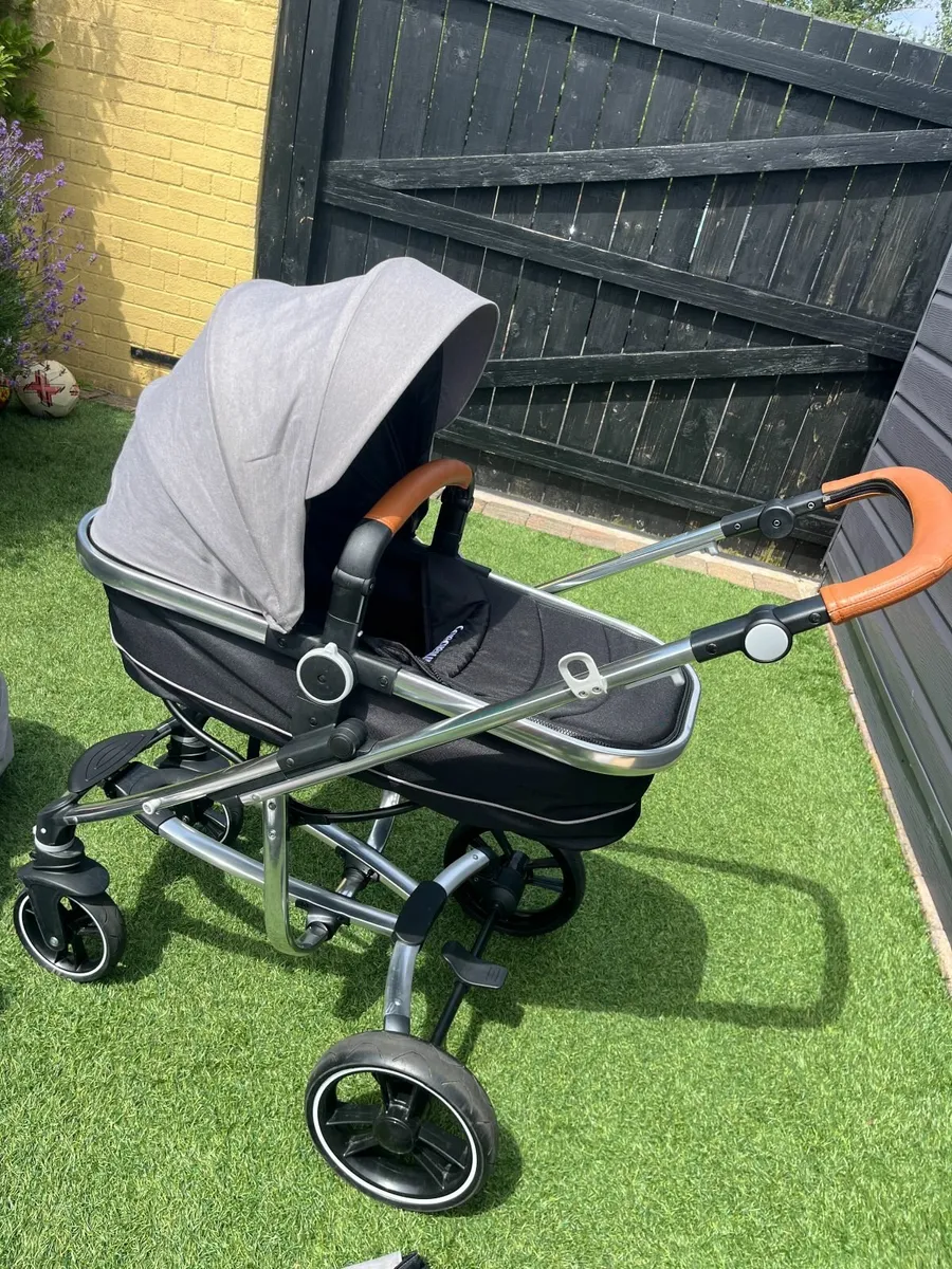 Infababy 3 n 1 Travel System Pram - Image 1