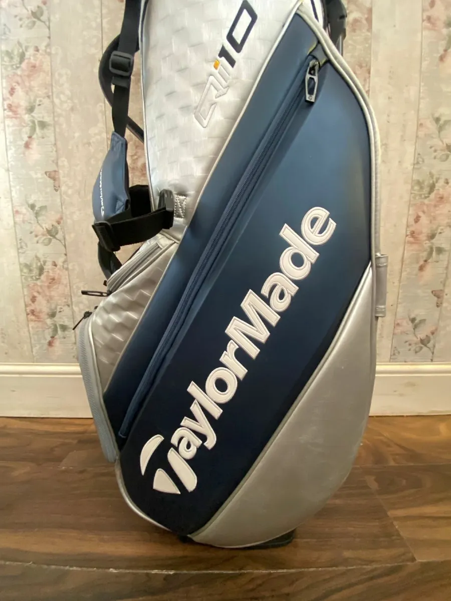 Golf Stand Bag - Image 1