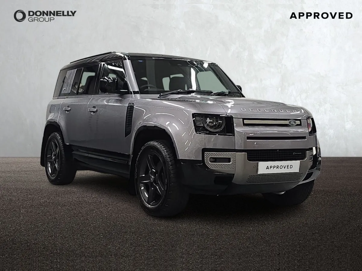 Land Rover Defender Diesel Estate X-Dynamic SE - Image 1