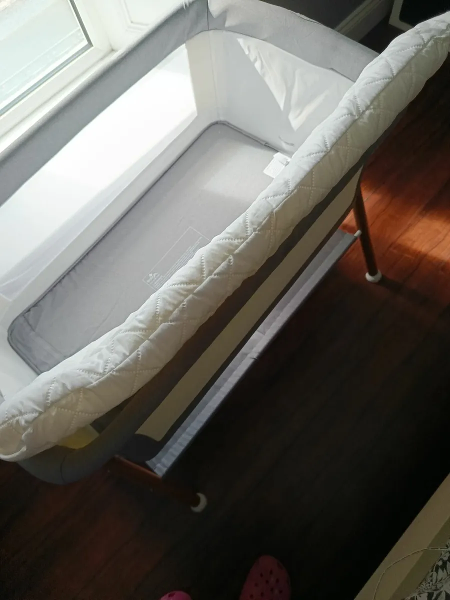 Bedside crib-babylo you & me crib - Image 4