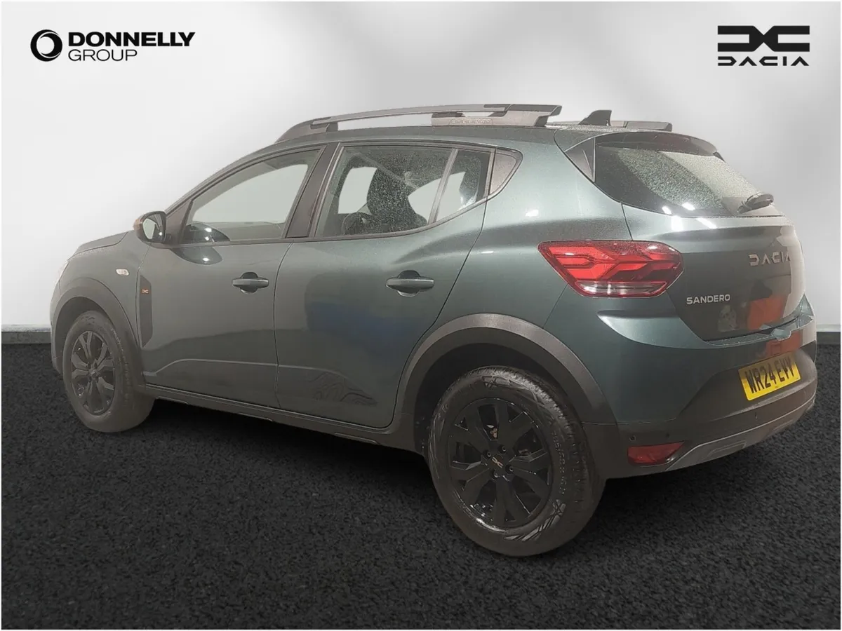 Dacia Sandero Stepway Hatchback Extreme - Image 2