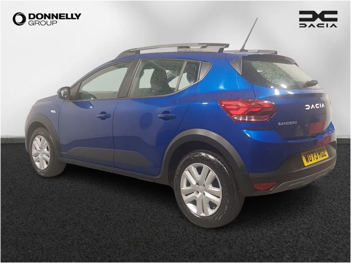 Dacia Sandero Stepway Hatchback Expression - Image 2