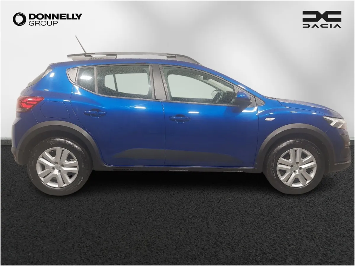 Dacia Sandero Stepway Hatchback Expression - Image 3