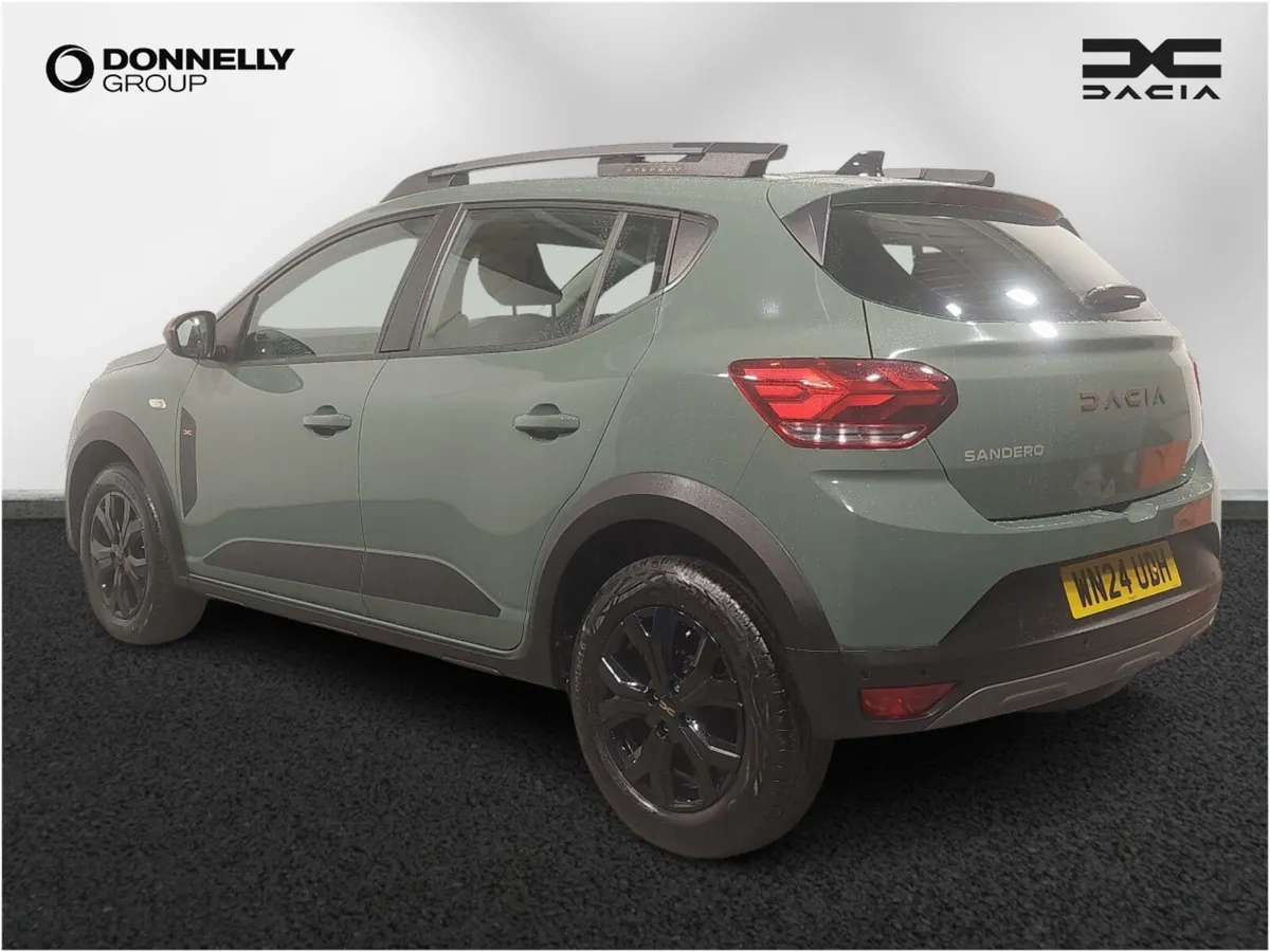 Dacia Sandero Stepway Hatchback Extreme - Image 2